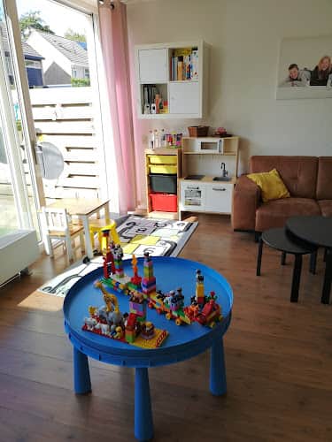 Onder Dirkje's Paraplu