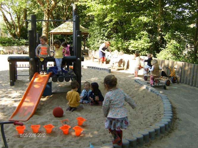 Playschool Little Europe