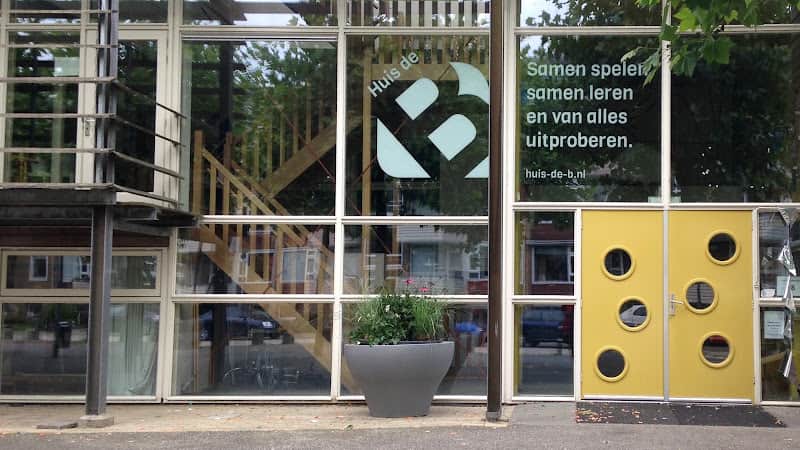 Huis de B
